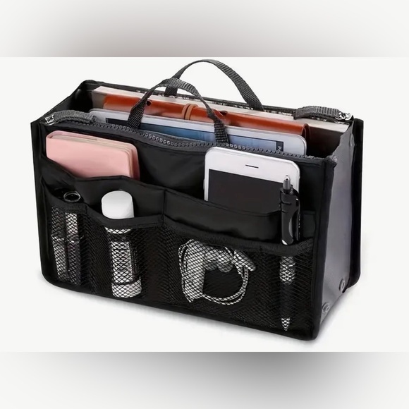 Compact Travel Organizer-One - Picture 3 of 7